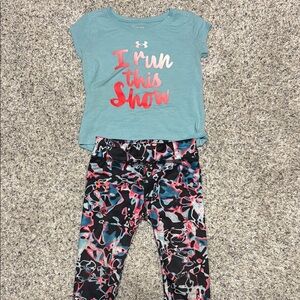 Under Armour Teal Tee and Vibrant Leggings Set, great condition no stains